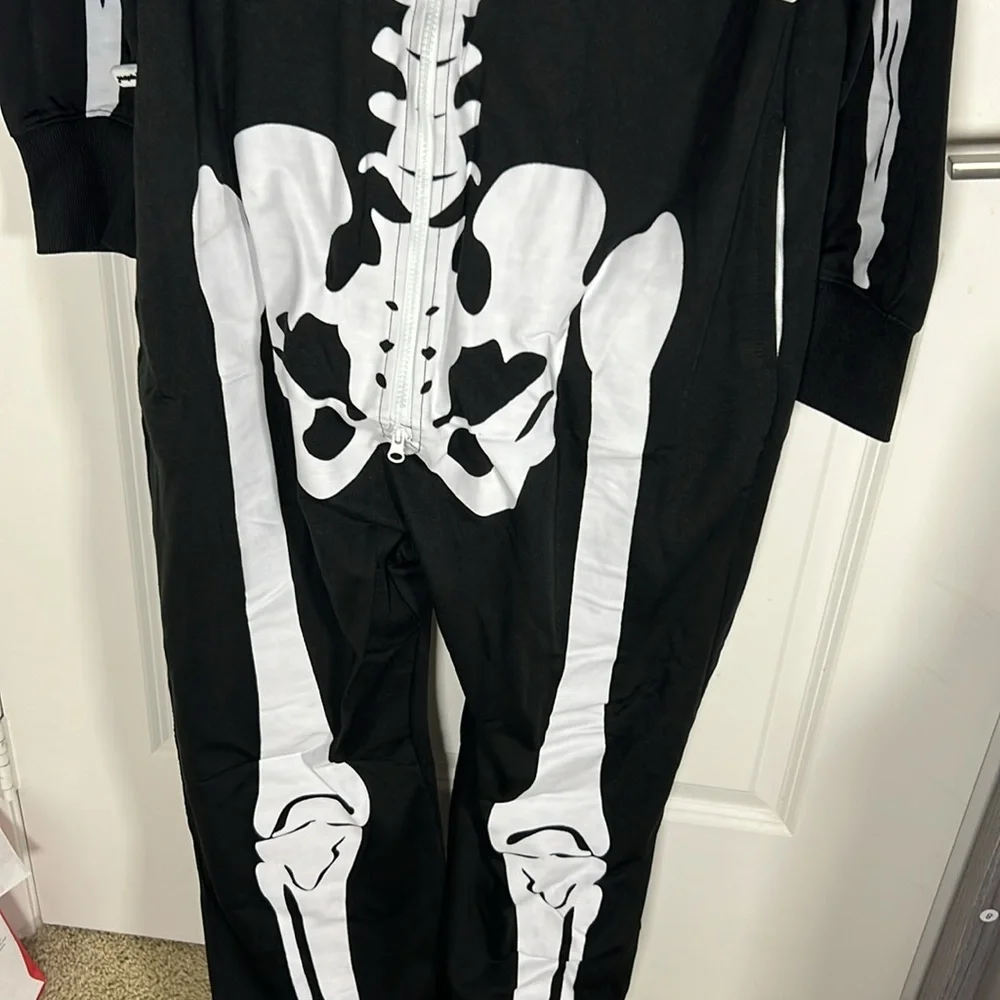 Tipsy Elves Skeleton Costume Black and White Hoodie Mask Size L NWT - Picture 3 of 4